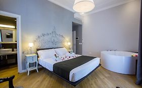 Ara Suite